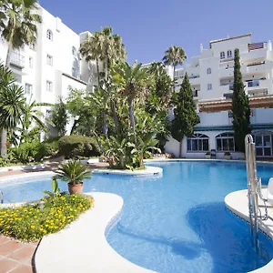 Aparthotel Royal Oasis Club At Pueblo Quinta, Benalmádena